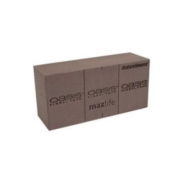 OASIS® Maxlife Wet floral foam Brick with cutting lines, NatureSource 20% bio-based raw materials, brown, 9"x4.5"x3"/23x11,5x7,5cm OASIS® Maxlife Wet floral foam Brick with cutting lines, NatureSource 20% bio-based raw materials, brown, 9"x4.5"x3"/23x11,5x7,5cm