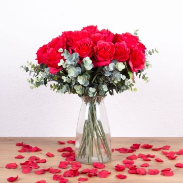 Let it rain red roses for you Let it rain red roses for you