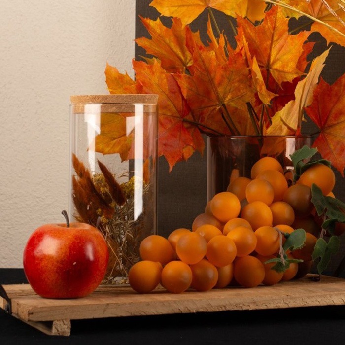Decorative fruit / vegetables