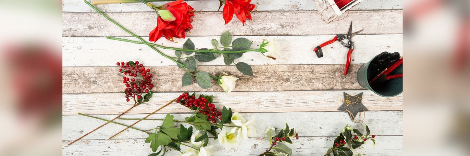 Christmas bouquets &amp; arrangements