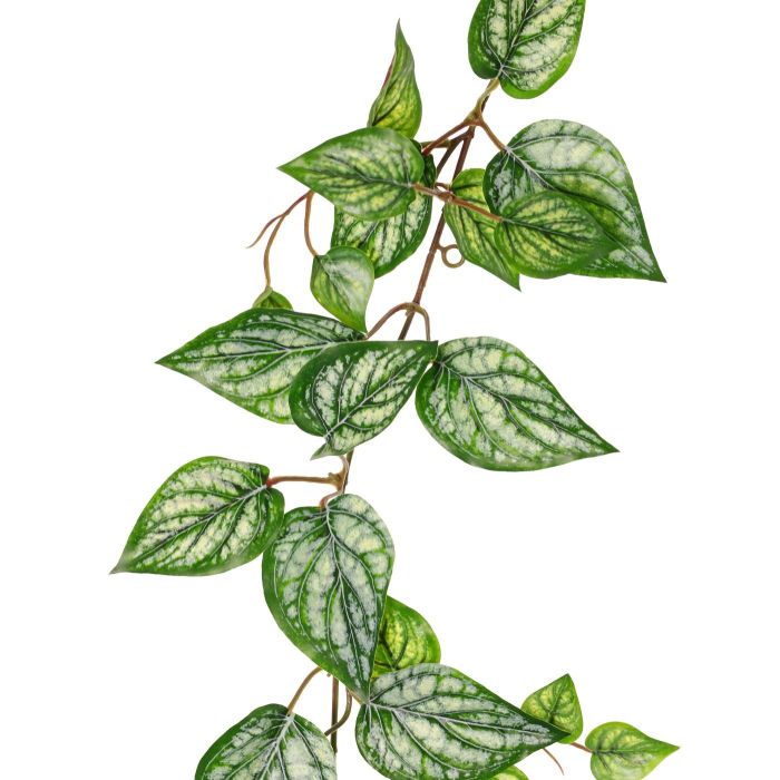 recycled decorative garlands