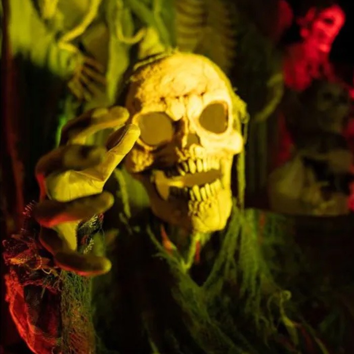 Halloween figures