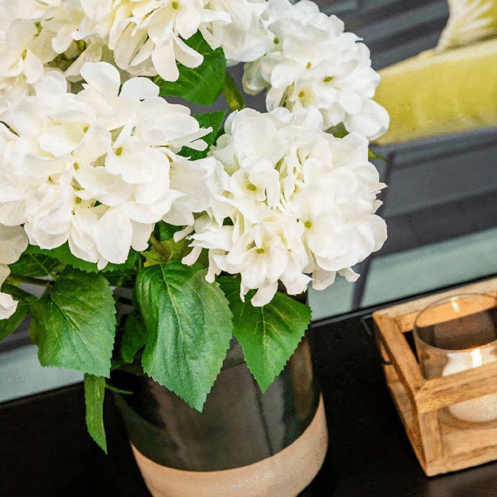 Hydrangeas for table decor