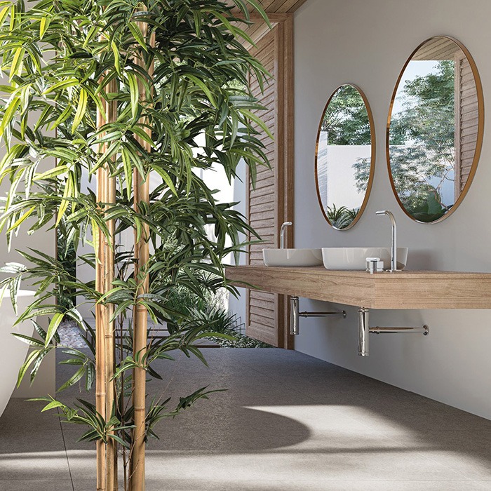 Bamboo poles / tree trunks